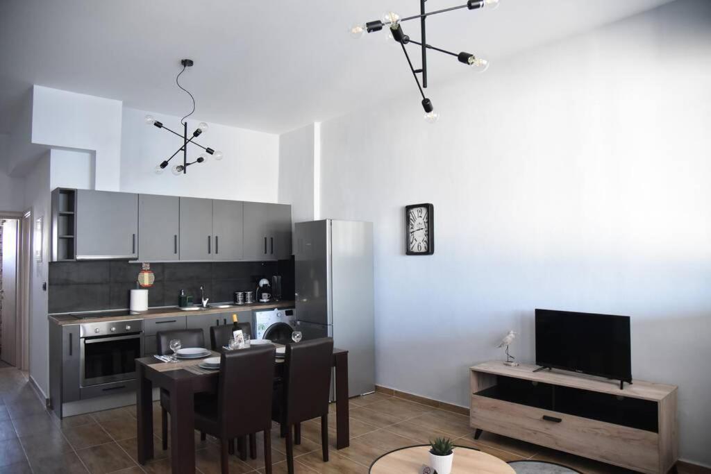 Family Apartments 4 Lechaio Luaran gambar